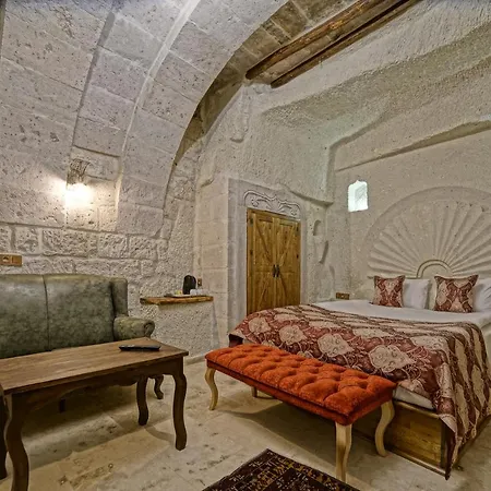 Risus Cave 2* Goreme