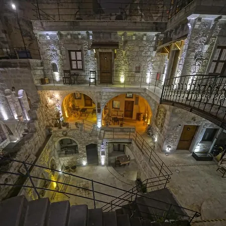 Δωμάτια σε οικογενειακή κατοικία Risus Cave *