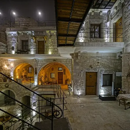 Risus Cave Δωμάτια σε οικογενειακή κατοικία Γκόρεμε