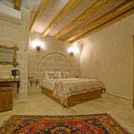 Risus Cave Δωμάτια σε οικογενειακή κατοικία Γκόρεμε