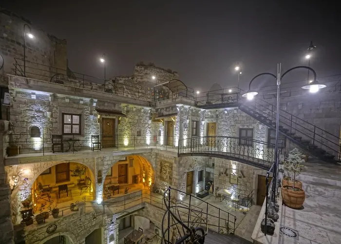 Risus Cave * غوريمِيه